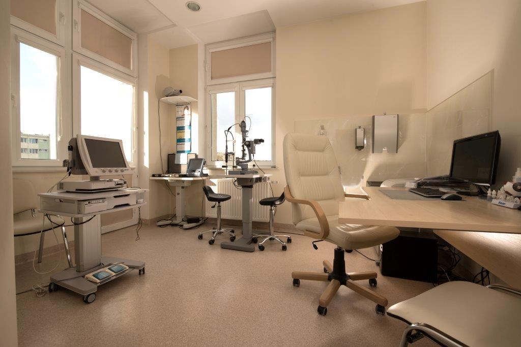 LAGUNA MEDICAL operacja leczenie zaćmy kontakt